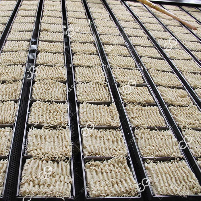 Fried Instant Noodle Manufacturing Plant with 60000 Bags Shift